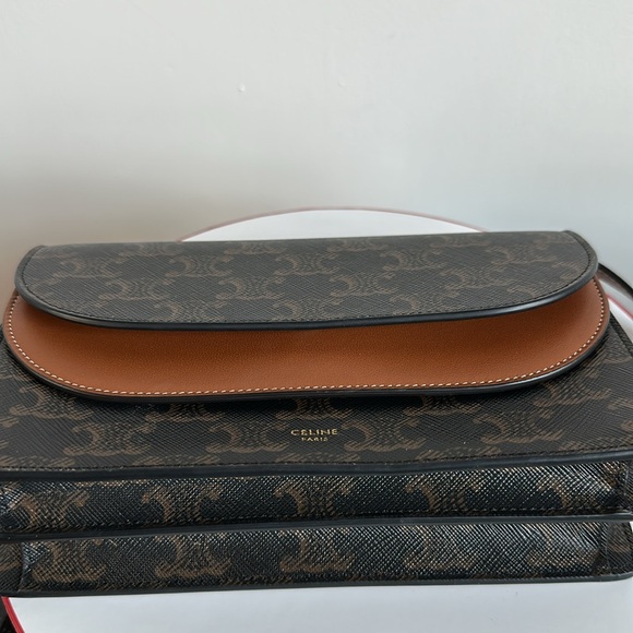 Celine Wallet  on strap in Triomphe canvas and smooth lambskin - Picture 14 of 16